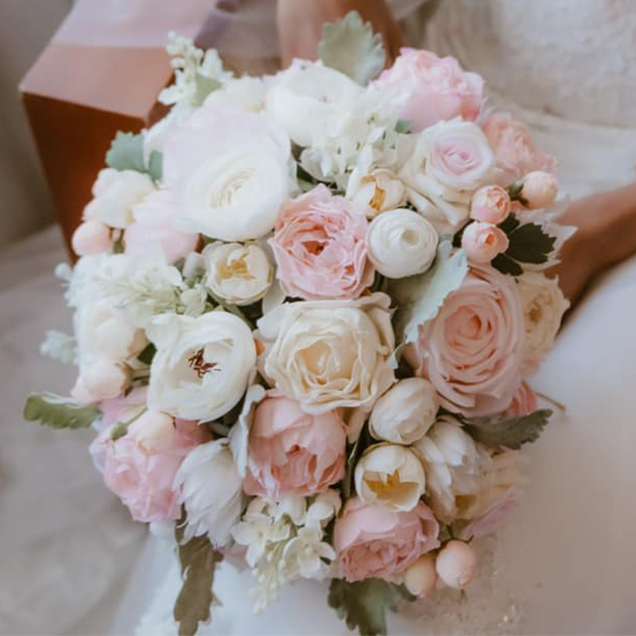 sumams florals bridal bouquet